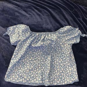 Off Shoulder, blue&white Top